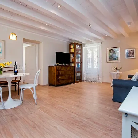 Casa Sbisa' Apartment Rovinj Exterior photo